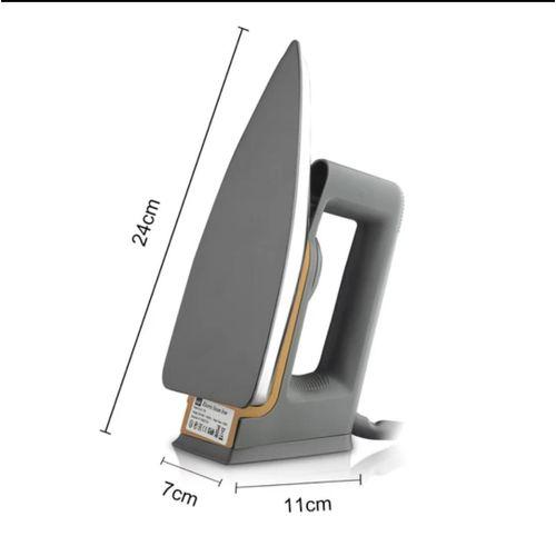 Fer à Repasser Électrique 1600W – Semelle Antiadhésive – Température Réglable – Repassage Rapide Tous Tissus